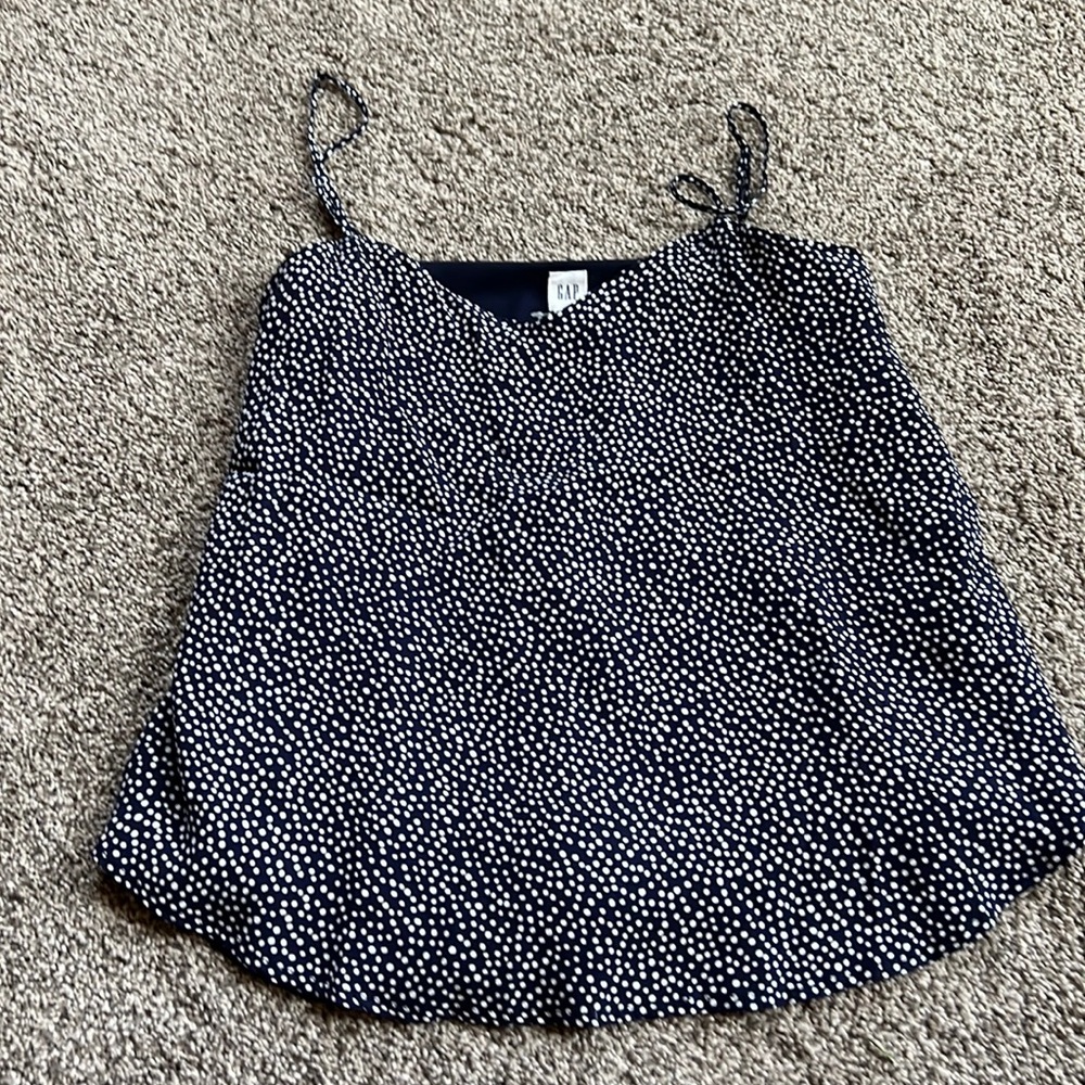 NWT gap tank top Size S